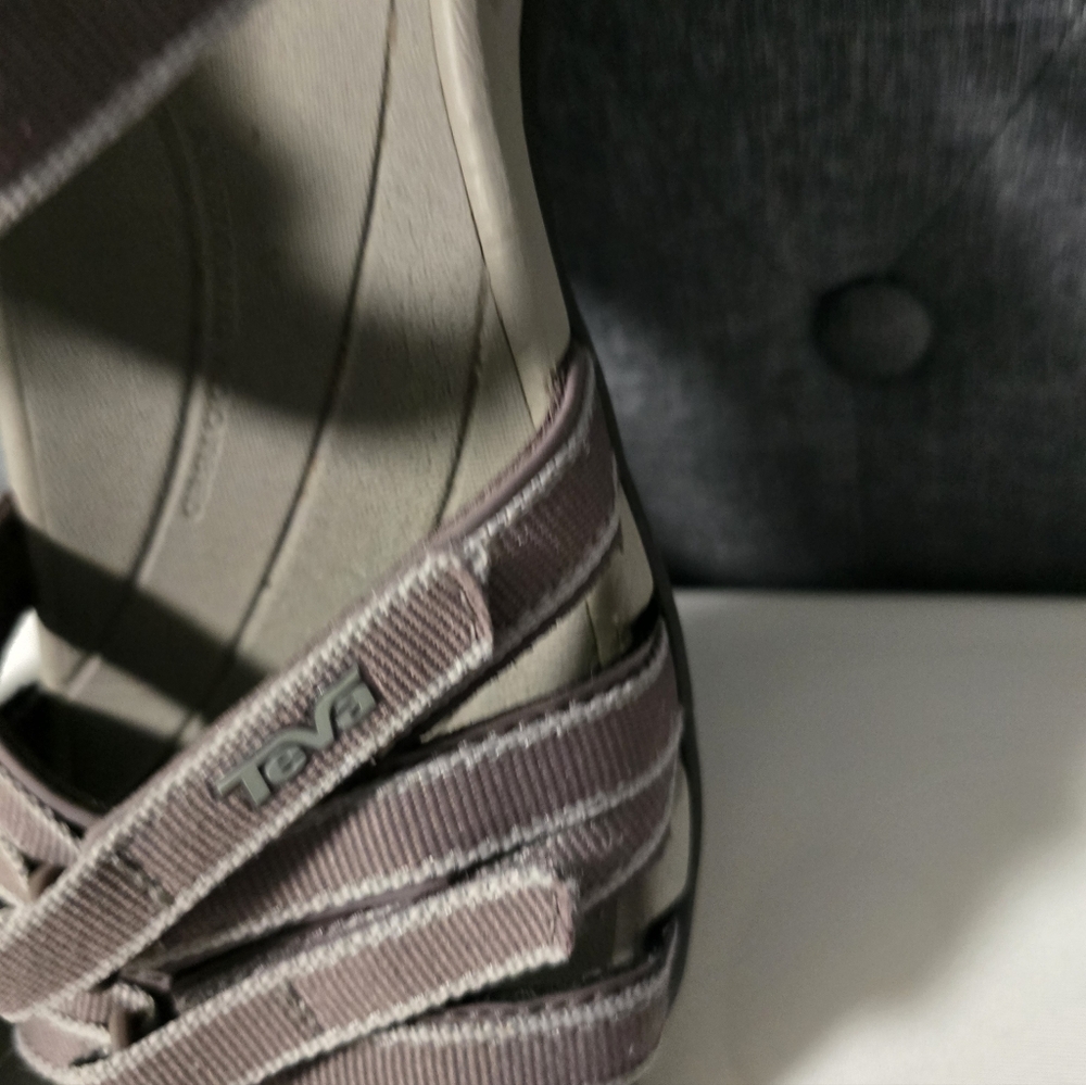 Teva Womens *  Tirra Hiking Sandals * Adjustable Strap * Plum * Size 8 - Picture 6 of 13